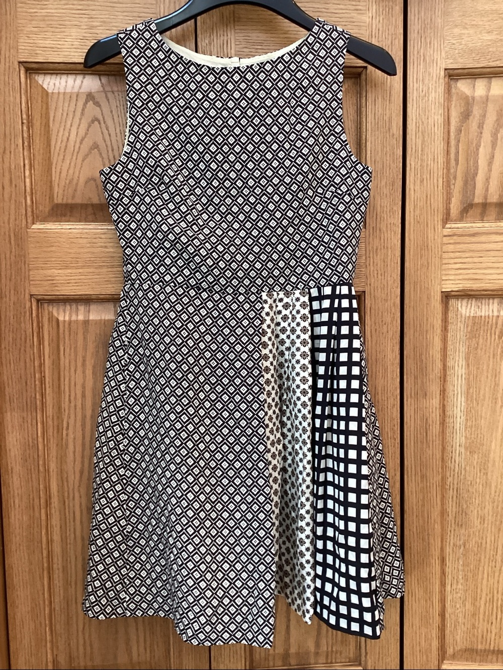 Crewcuts by J. Crew Kids Girls Size 14 Sleeveless silk geometric fit/flare Dress